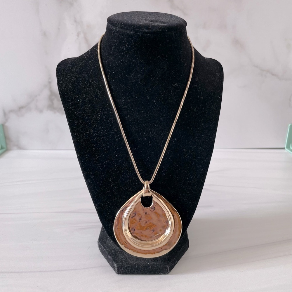 Chico's Gold Tone Tear Drop Pendant Snake Chain Necklace- Statement Necklace